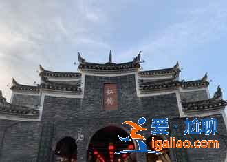 鳳凰古城春節(jié)適合去嗎，鳳凰古城春節(jié)人多嗎，春節(jié)去鳳凰古城好玩嗎？