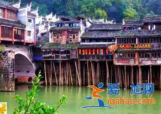 鳳凰古城春節(jié)適合去嗎，鳳凰古城春節(jié)人多嗎，春節(jié)去鳳凰古城好玩嗎？