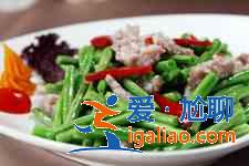 豆角炒肉的做法？