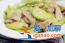 西葫蘆炒肉的做法？