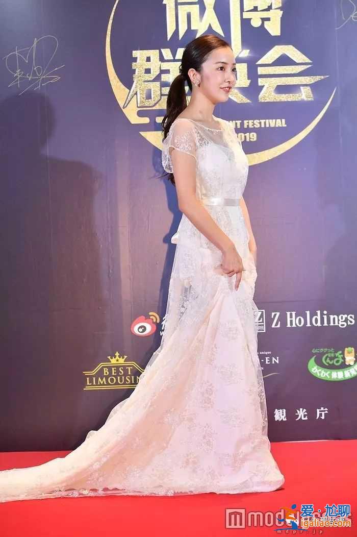 微博群英會在日本盛大舉行 中日明星紅毯爭奇斗艷