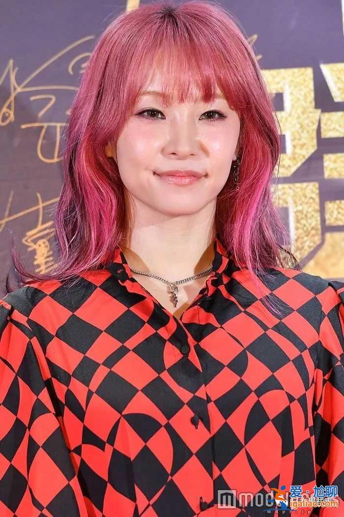 微博群英會在日本盛大舉行 中日明星紅毯爭奇斗艷