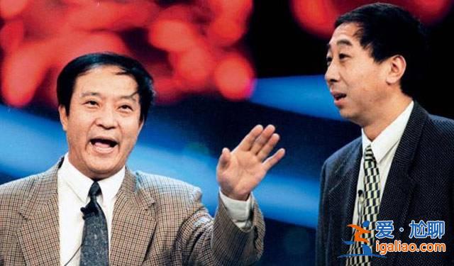 國家一級演員,14次登春晚卻拋下馮鞏息影從政,今從"師叔"變"跟班"