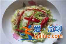 圓白菜炒肉? 圓白菜炒肉?