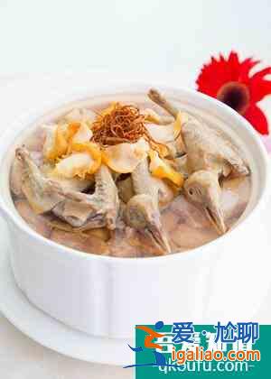 清燉紅棗鴿子湯美顏?zhàn)萄a(bǔ)兩不誤？