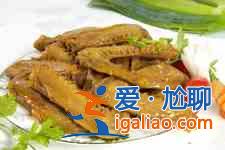 鹽焗雞翅的做法? 鹽焗雞翅的做法?