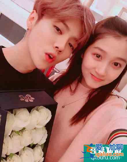 關(guān)曉彤發(fā)微博卡點(diǎn)為鹿晗慶生 曬新合照？