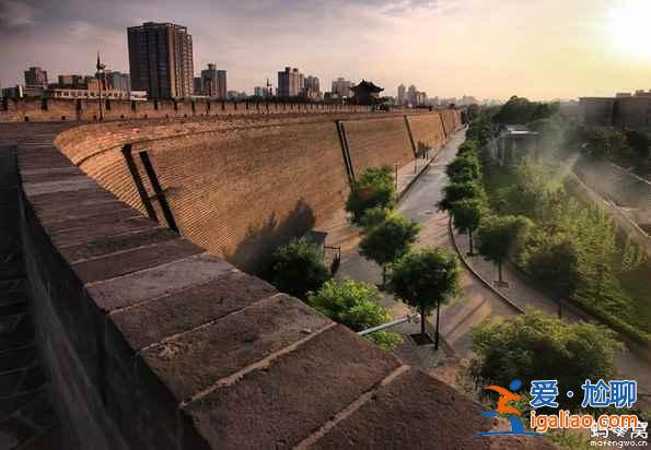 《盜墓筆記》書迷福利！跟著《盜墓》美景去旅行？