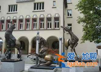 世界上僅有的兩個雙重內陸國? 世界上僅有的兩個雙重內陸國?