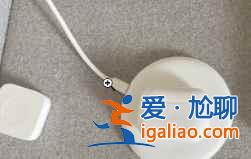 小米FlipBudsPro在哪充電？