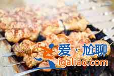 微波爐烤羊肉串的做法？