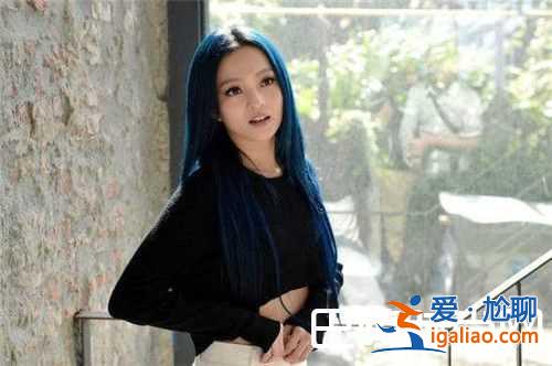 蒙面唱將我白著呢是誰 張韶涵范瑋琪同臺再開撕？