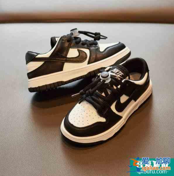 aj和耐克怎么區分 aj和nike什么關系？