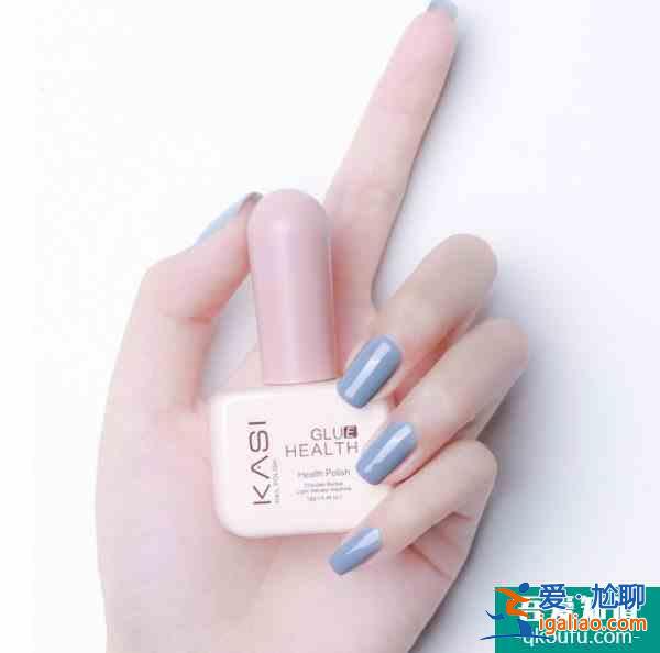 甲油膠沒有烤燈怎么干 甲油膠沒燈怎么干的快? 甲油膠沒有烤燈怎么干 甲油膠沒燈怎么干的快?