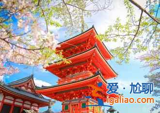 【嵐山櫻花隧道在哪】嵐山櫻花隧道怎么坐車，與嵐山小火車有什么差別？