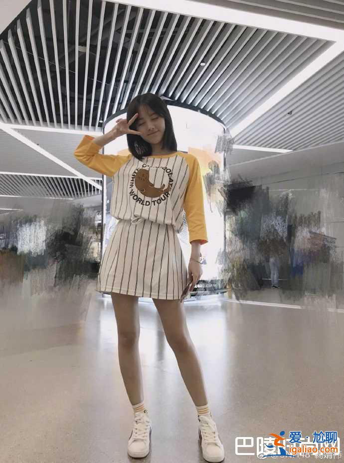 鞠婧祎撞臉鄭爽 鞠婧祎鄭爽對比照？