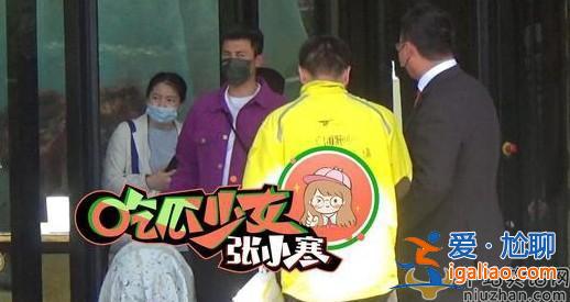 杜淳已經升級當爸爸喜獲小千金一枚 現身醫院提著嬰兒籃