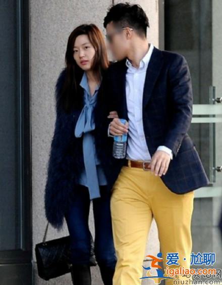 全智賢被曝已和丈夫離婚？豪門丈夫疑似出軌，男方離家出走