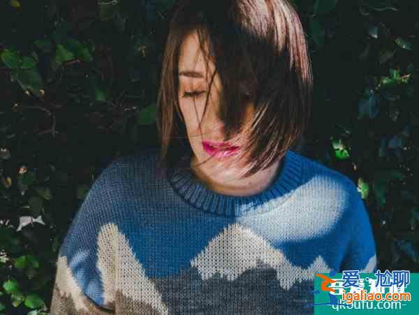 黑黃皮膚的衣服顏色如何選擇 藍色適合黑黃皮膚嗎? 黑黃皮膚的衣服顏色如何選擇 藍色適合黑黃皮膚嗎?