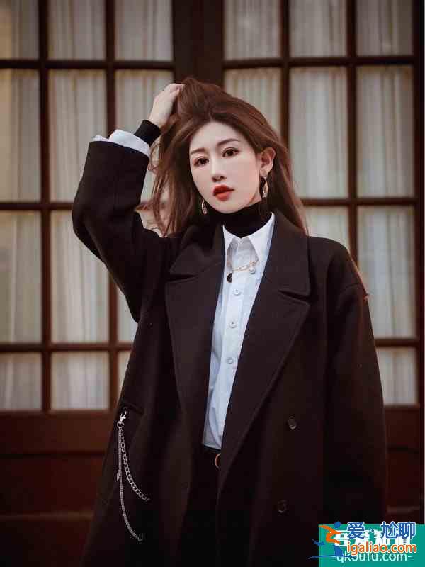 女明星全智賢同款大衣氣場不夠衣服來湊！？