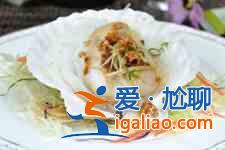 蒜蓉粉絲蒸扇貝的做法? 蒜蓉粉絲蒸扇貝的做法?