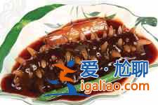 蔥燒海參的家常做法？