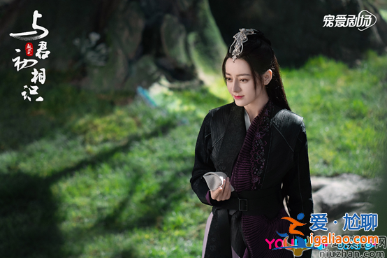 郭曉婷片場偷看熱巴?美女關系“破冰”從互夸開始 郭曉婷片場偷看熱巴?美女關系“破冰”從互夸開始