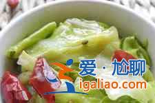 圓白菜的做法? 圓白菜的做法?