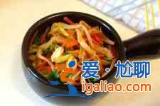 涼拌黃花菜的做法？