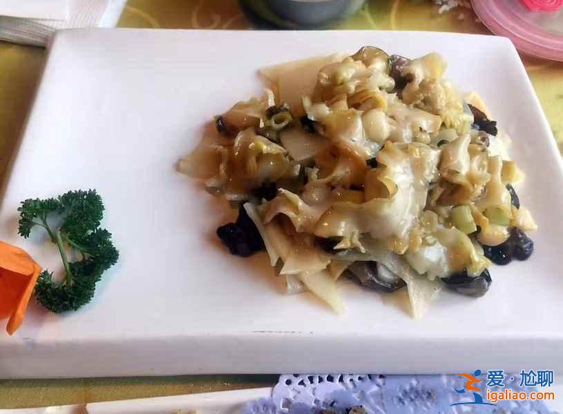 第一次去青島有哪些特色菜可吃，去青島必吃的特色菜是什么，青島當地特色菜推薦？