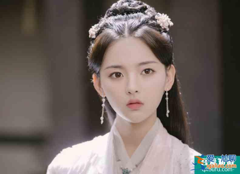 楊超越的《仲夏滿天心》遇冷? 楊超越的《仲夏滿天心》遇冷?