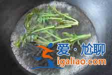 香椿拌豆腐的做法？