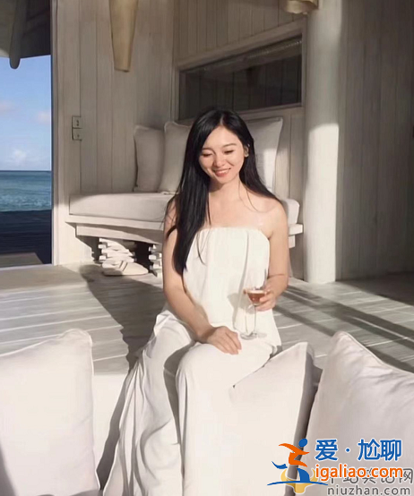 52歲周杰爆有嫩模新歡?曾始亂終棄逼女生吃避孕藥?