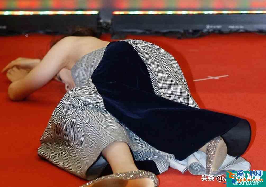 《琉璃》中趙櫻子淪為“背景美人”,曾經一姐級人物,到底怎么了? 《琉璃》中趙櫻子淪為“背景美人”,曾經一姐級人物,到底怎么了?