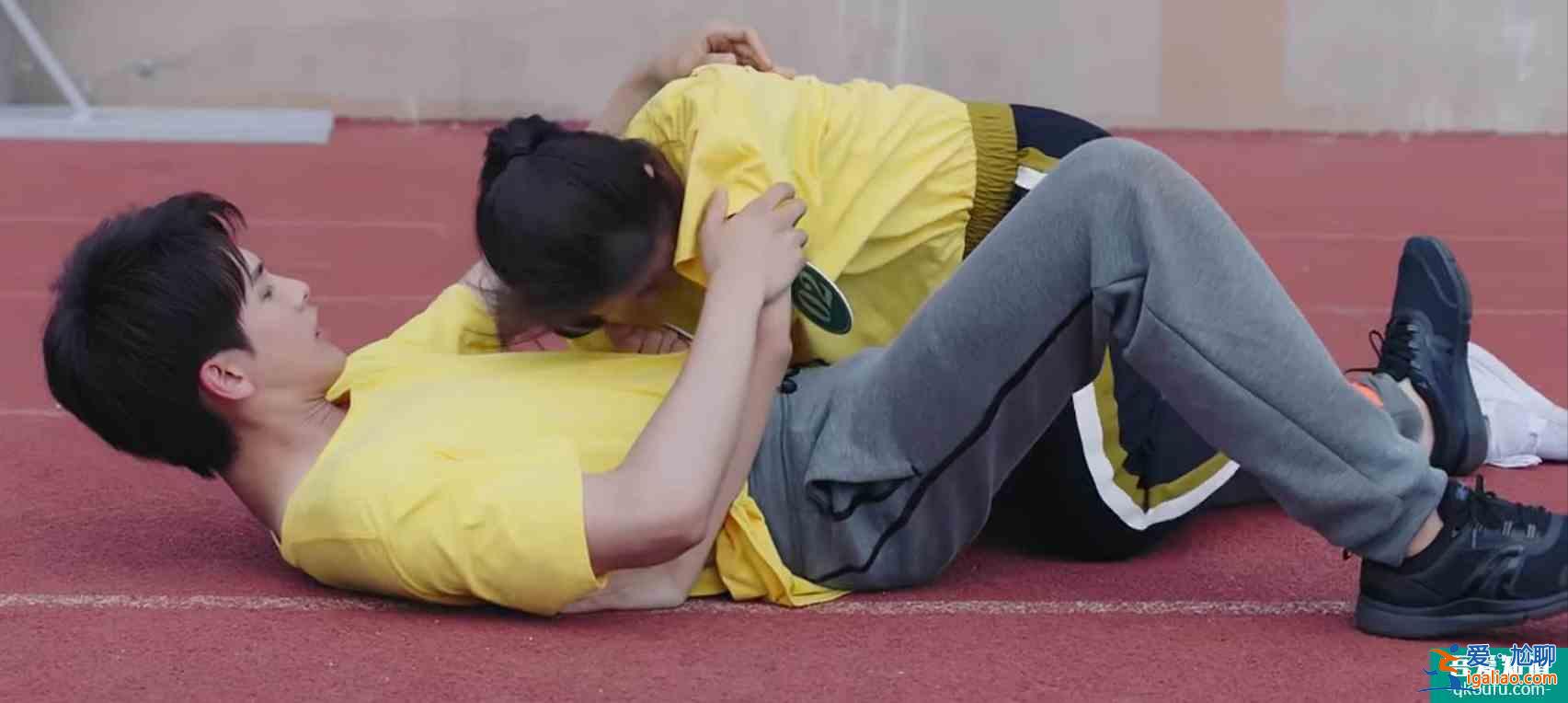 《初戀了那么多年》開播看熊伊凡是如何把表白現場反轉為案發現場？