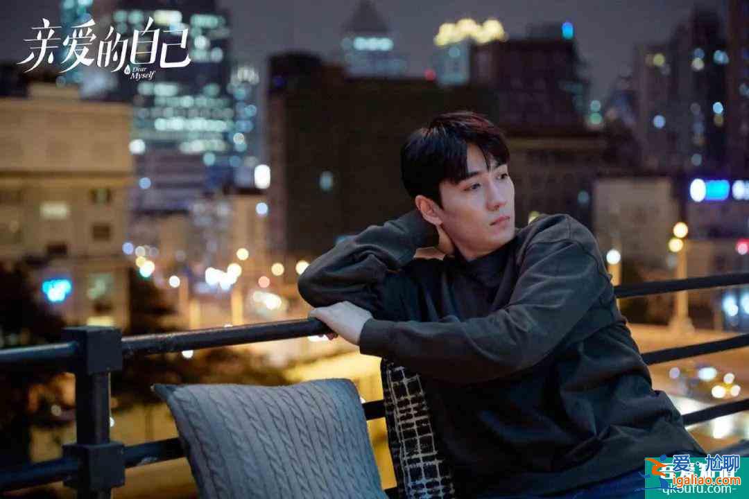 《親愛的自己》對打《平凡的榮耀》,誰是觀眾需要的都市劇?? 《親愛的自己》對打《平凡的榮耀》,誰是觀眾需要的都市劇??