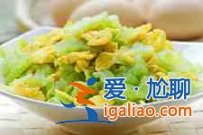 苦瓜炒蛋怎么做好吃？