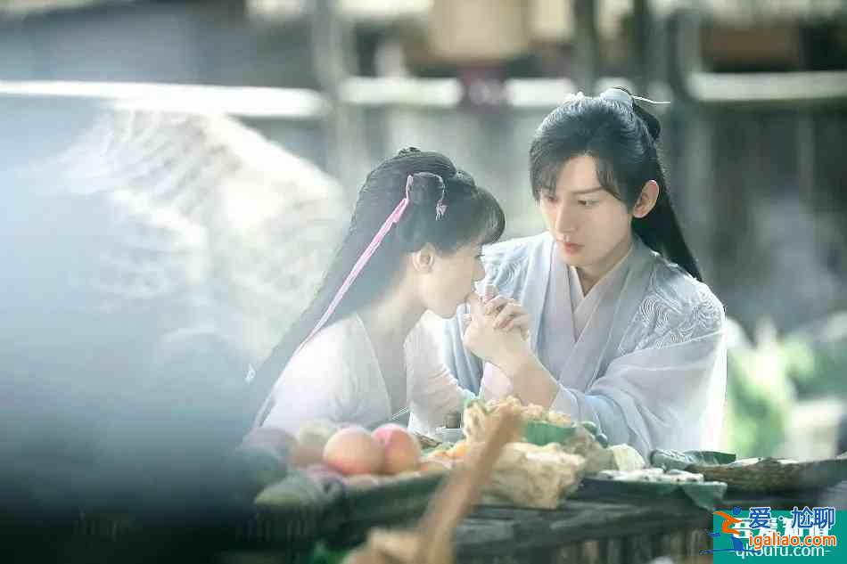 《琉璃》:?你也會是某個人翹首以盼的驚喜? 《琉璃》:?你也會是某個人翹首以盼的驚喜?