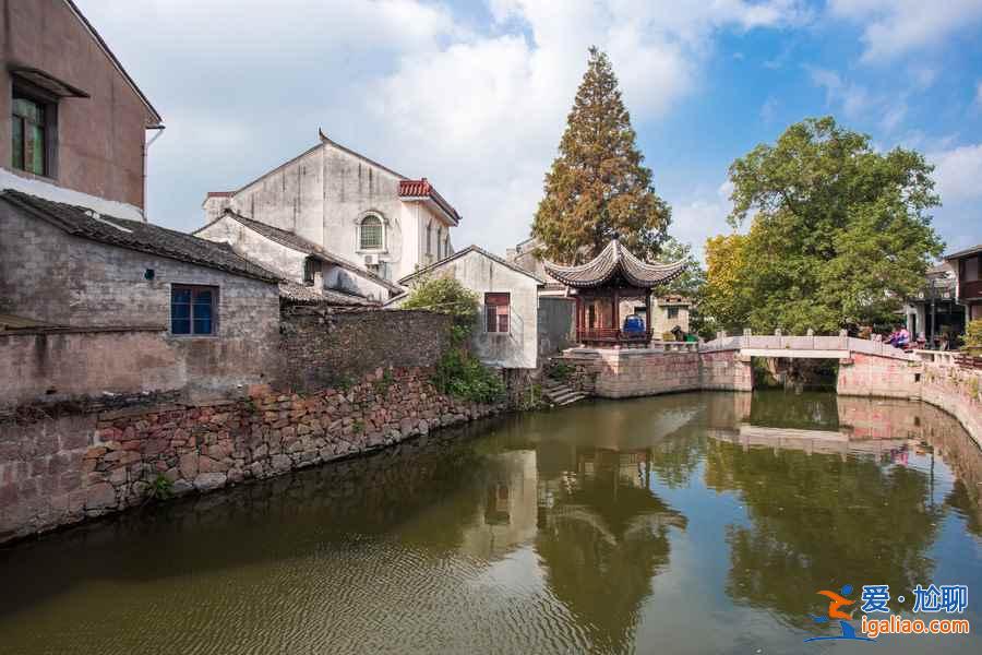 這個距離杭州只有1.5h的水鄉(xiāng)古鎮(zhèn)，比烏鎮(zhèn)更有韻味！？