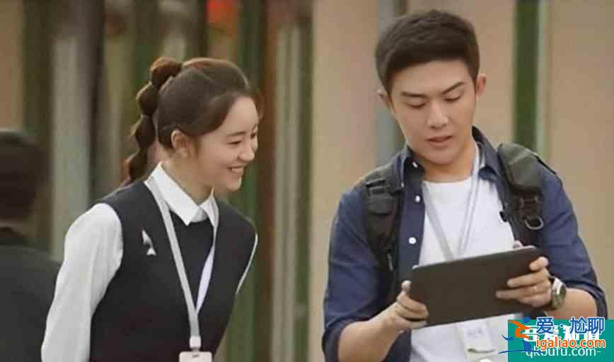 告別《三十而已》許幻山，李澤鋒在《親愛的自己》中放飛演花心男？