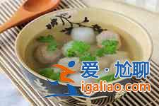 冬瓜丸子湯的做法? 冬瓜丸子湯的做法?