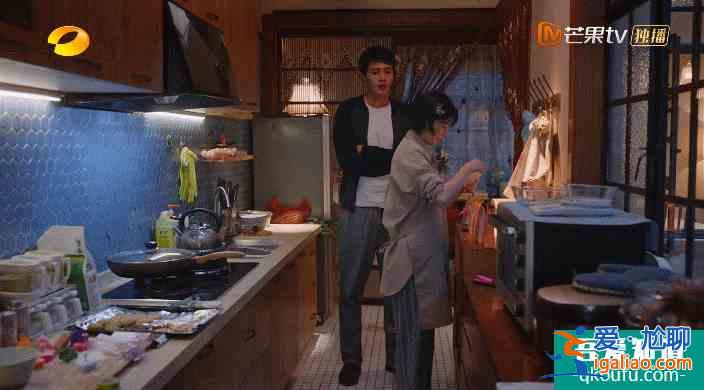 《親愛的自己》開局即崩?朱一龍都救不回來的劇到底爛在哪?? 《親愛的自己》開局即崩?朱一龍都救不回來的劇到底爛在哪??