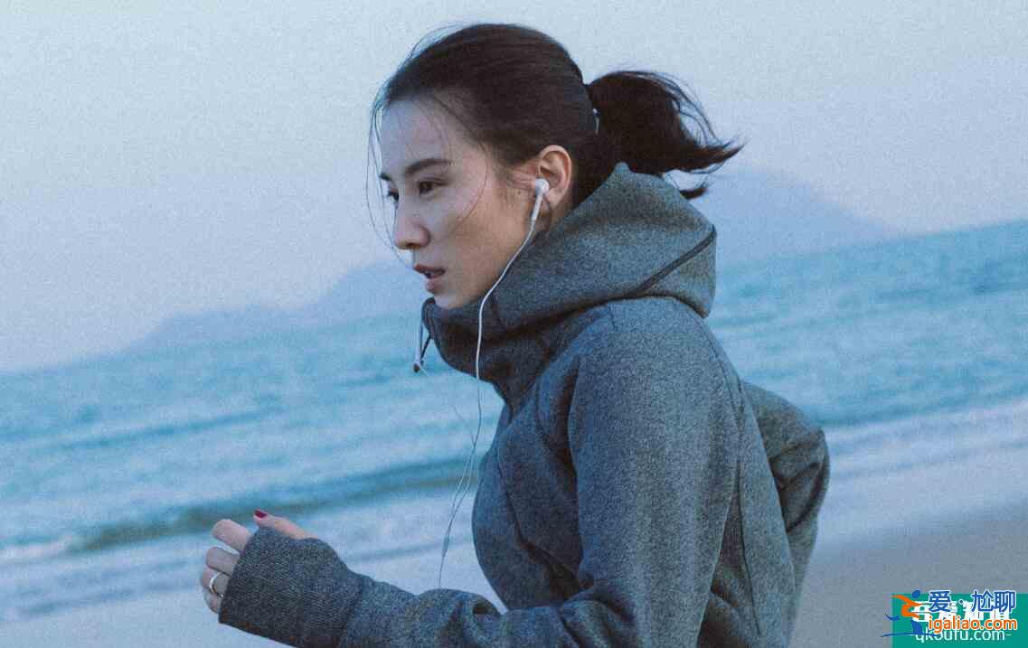 《白色月光》揭露婚姻現實:面對背叛,不是每個女人都能手撕渣男? 《白色月光》揭露婚姻現實:面對背叛,不是每個女人都能手撕渣男?