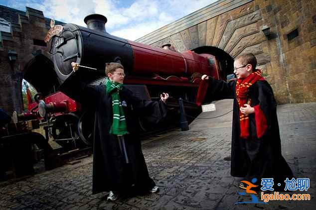 美公園開通哈利波特魔法快車攬金? 美公園開通哈利波特魔法快車攬金?