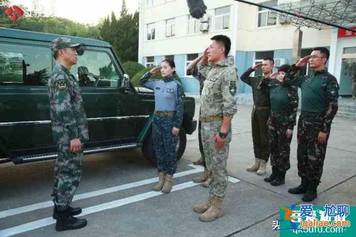 《藍軍出擊》劇情寡淡無味,浪費軍隊資源,于震演技浮夸難挑大梁? 《藍軍出擊》劇情寡淡無味,浪費軍隊資源,于震演技浮夸難挑大梁?