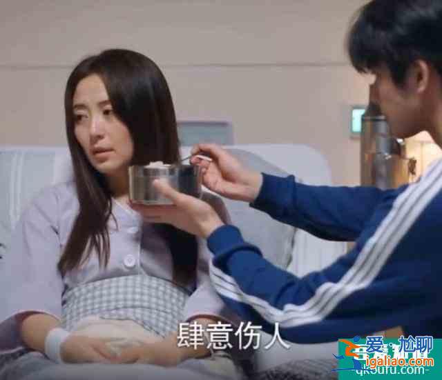 《以家人之名》教會(huì)我們的事：被道德綁架的孩子永遠(yuǎn)走不出陰影？