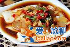 松花蛋拌豆腐? 松花蛋拌豆腐?