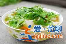 雞湯刀削面的做法？