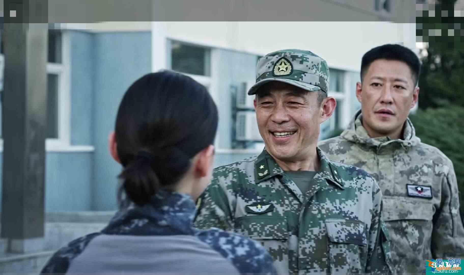 《藍軍出擊》開播第一集便燃爆，侯勇 于震 梅婷這山豹旅能火？