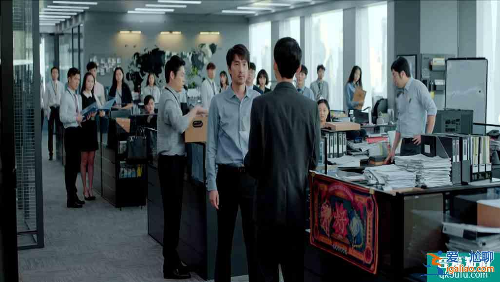 《平凡的榮耀》：題材懸浮、收視率暴跌，白敬亭演技有亮點(diǎn)？